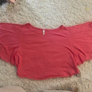 NEW- FREE PEOPLE MOVEMENT CROPPED FLOWY SLEEVED TEE